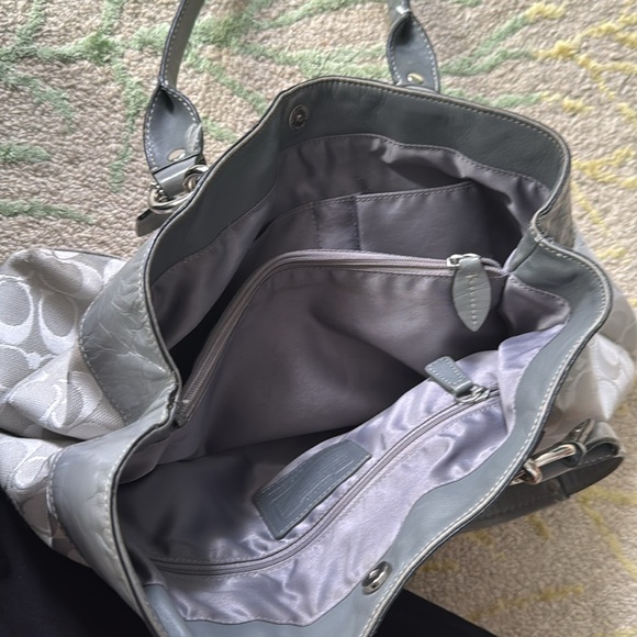 Coach Penelope Gray Signature Jacquard/Patent Leather Bag - Picture 6 of 10